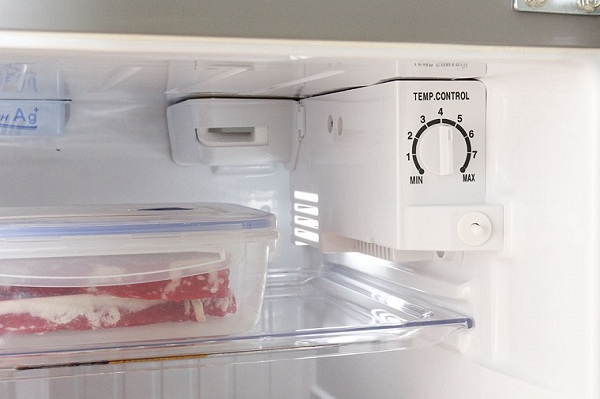 Khử mùi ngăn đá tủ lạnh dễ dàng, đơn giản nhất