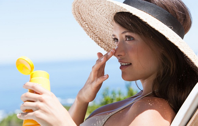Để làn da không bị ảnh hưởng bởi nắng nóng, đừng quên 5 nguyên tắc này bạn nhé! 3